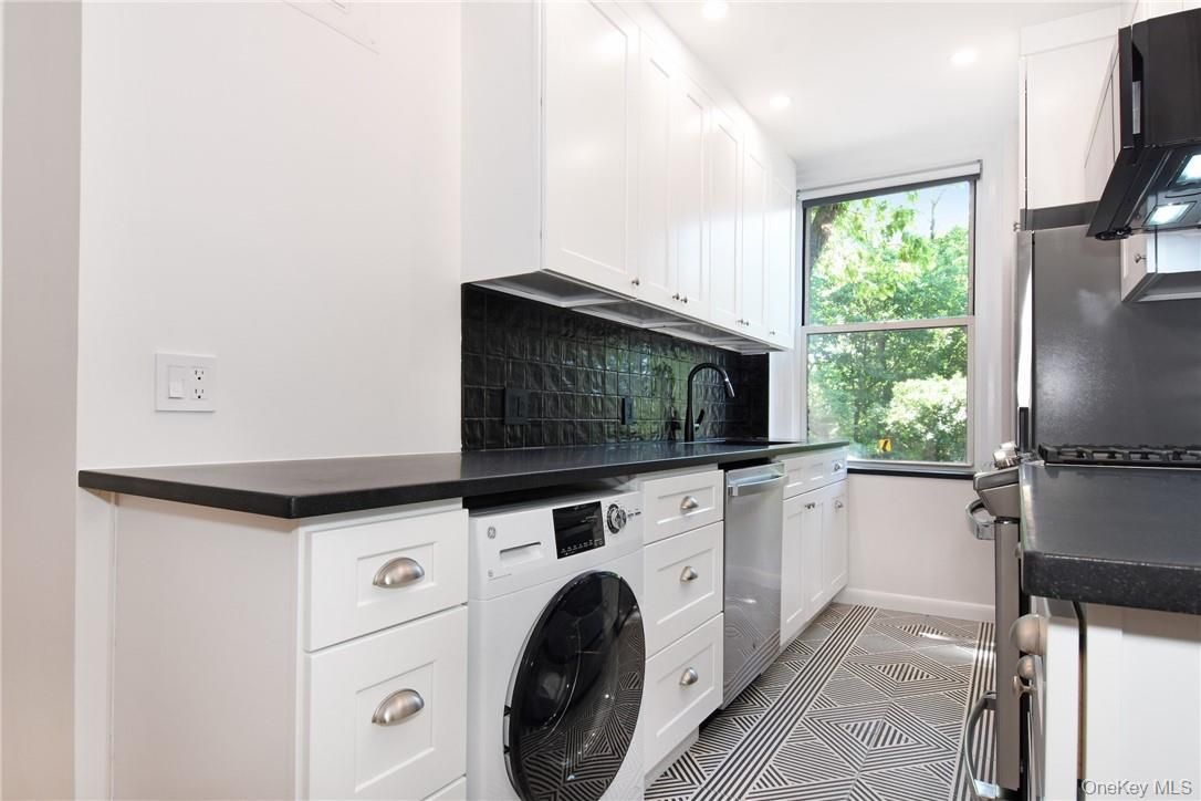 Interior, Recessed Lighting, Washer