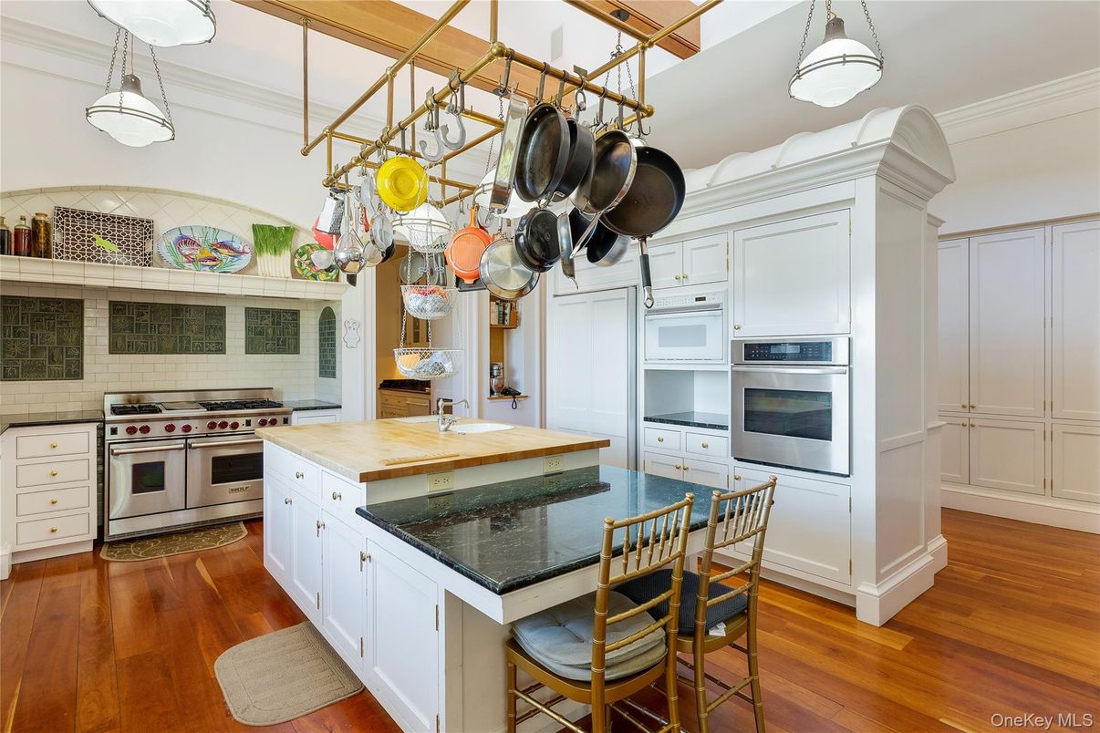 Interior, Kitchen, Pendant Lights, Stainless Steel Appliances, Wood Texture Flooring
