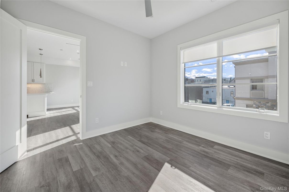 Empty room, Interior, Pendant Lights, Recessed Lighting, Wood Texture Flooring