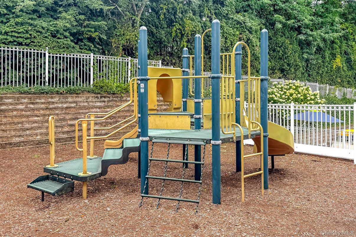 Backyard, Exterior, Playground