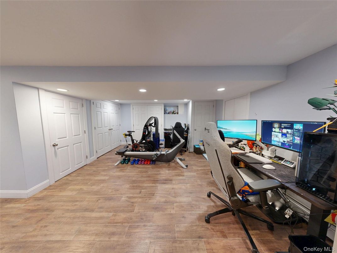 Fitness Equipment, Home Office, Interior, Recessed Lighting, Wood Texture Flooring