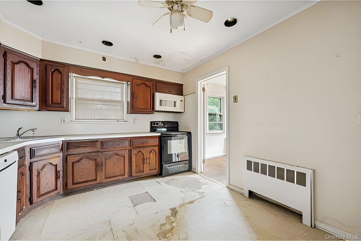 Interior, Kitchen, Recessed Lighting