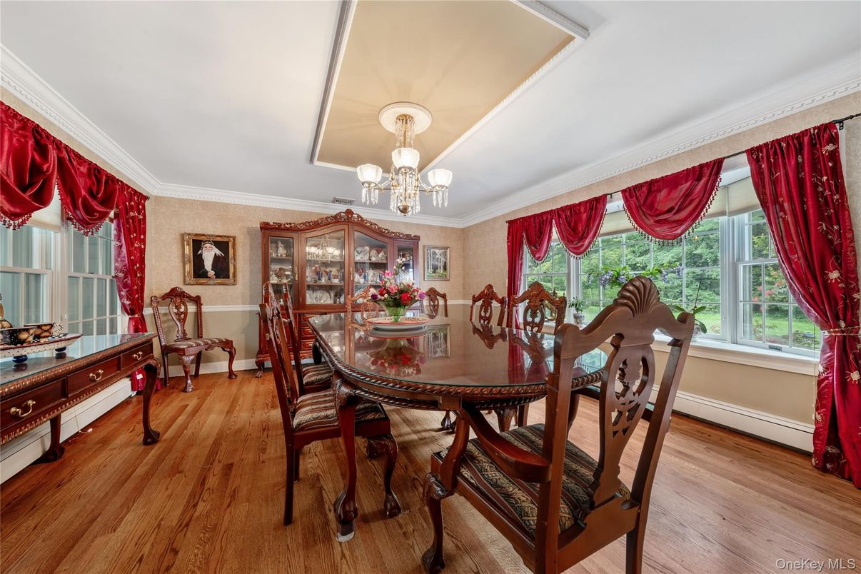 Chandelier, Dining room, Interior, Wood Texture Flooring