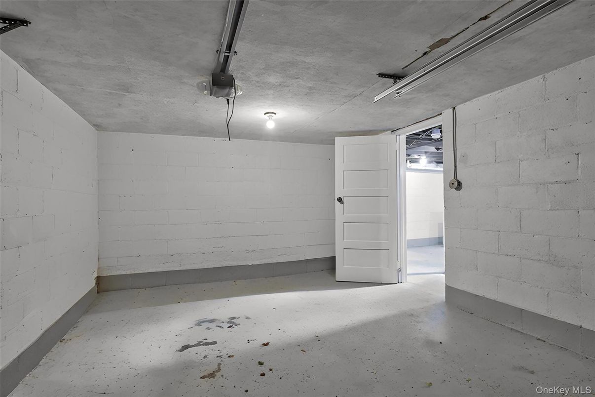 Empty room, Interior, Stone Walls