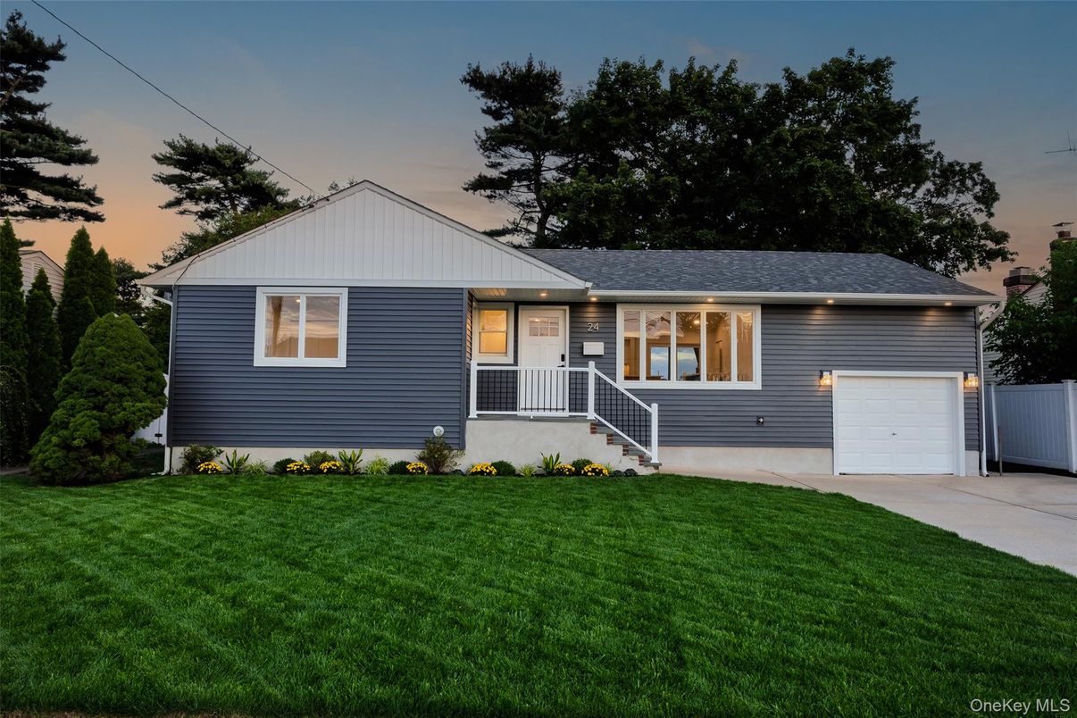 Attached, Backyard, Exterior, Facade, Ranch