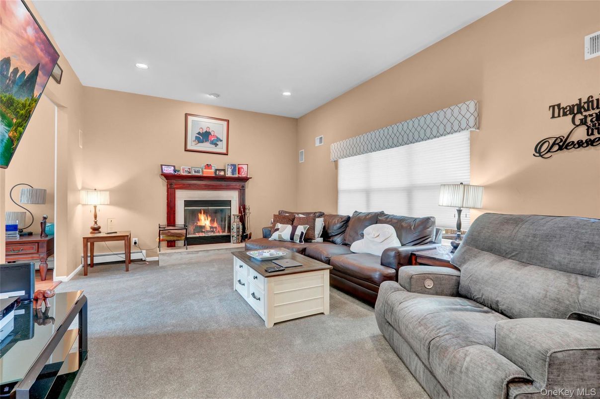 Fireplace, Interior, Living room, Recessed Lighting