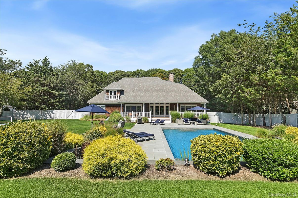 Backyard, Exterior, Pool