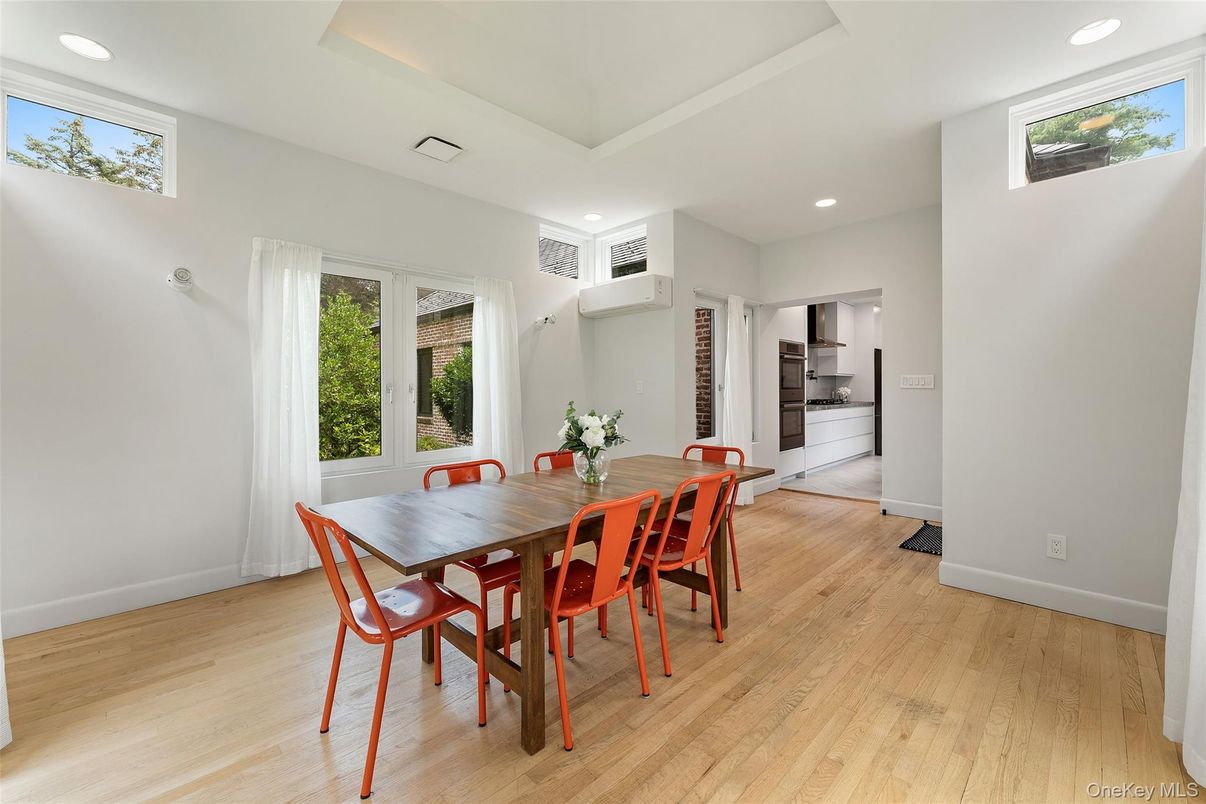 Dining room, Interior, Kitchen, Recessed Lighting, Stainless Steel Appliances, Wood Texture Flooring