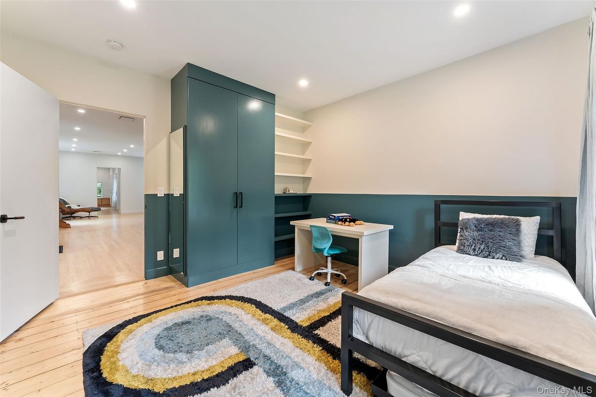Bedroom, Home Office, Interior, Recessed Lighting, Wood Texture Flooring