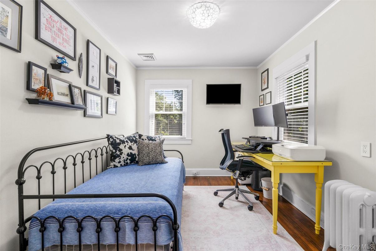 Bedroom, Home Office, Interior, Wood Texture Flooring