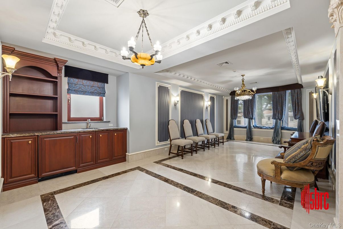 Chandelier, Interior, Pendant Lights