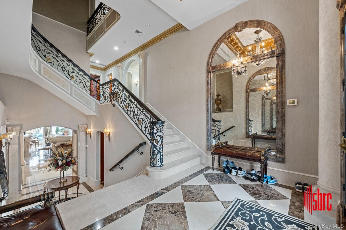 Chandelier, Interior, Recessed Lighting