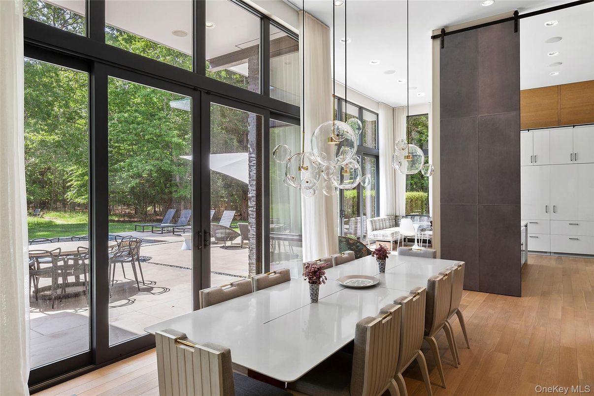 Chandelier, Dining room, Interior, Pendant Lights, Recessed Lighting, Wood Texture Flooring