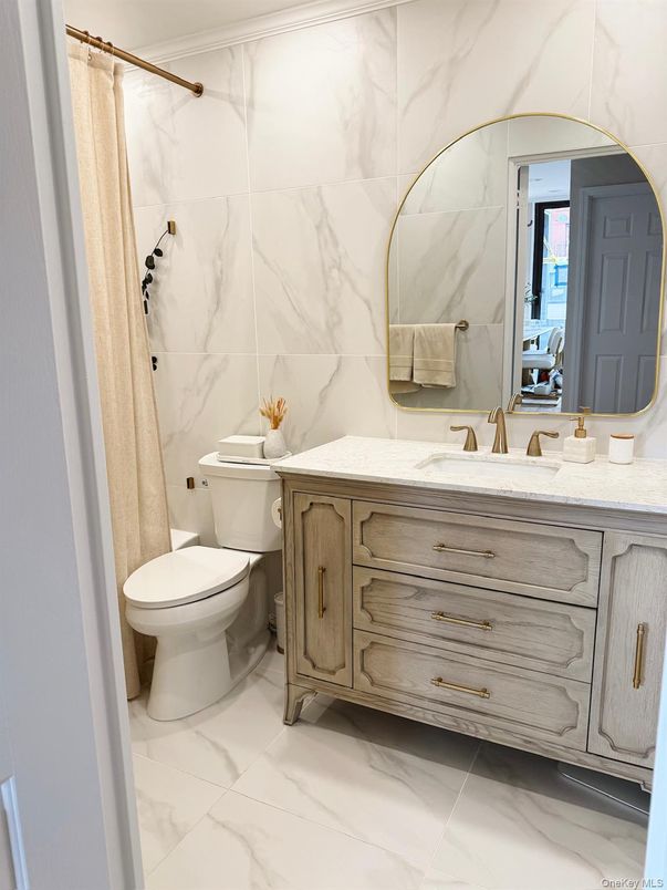 Bathroom, Interior, Marble, Marble Walls