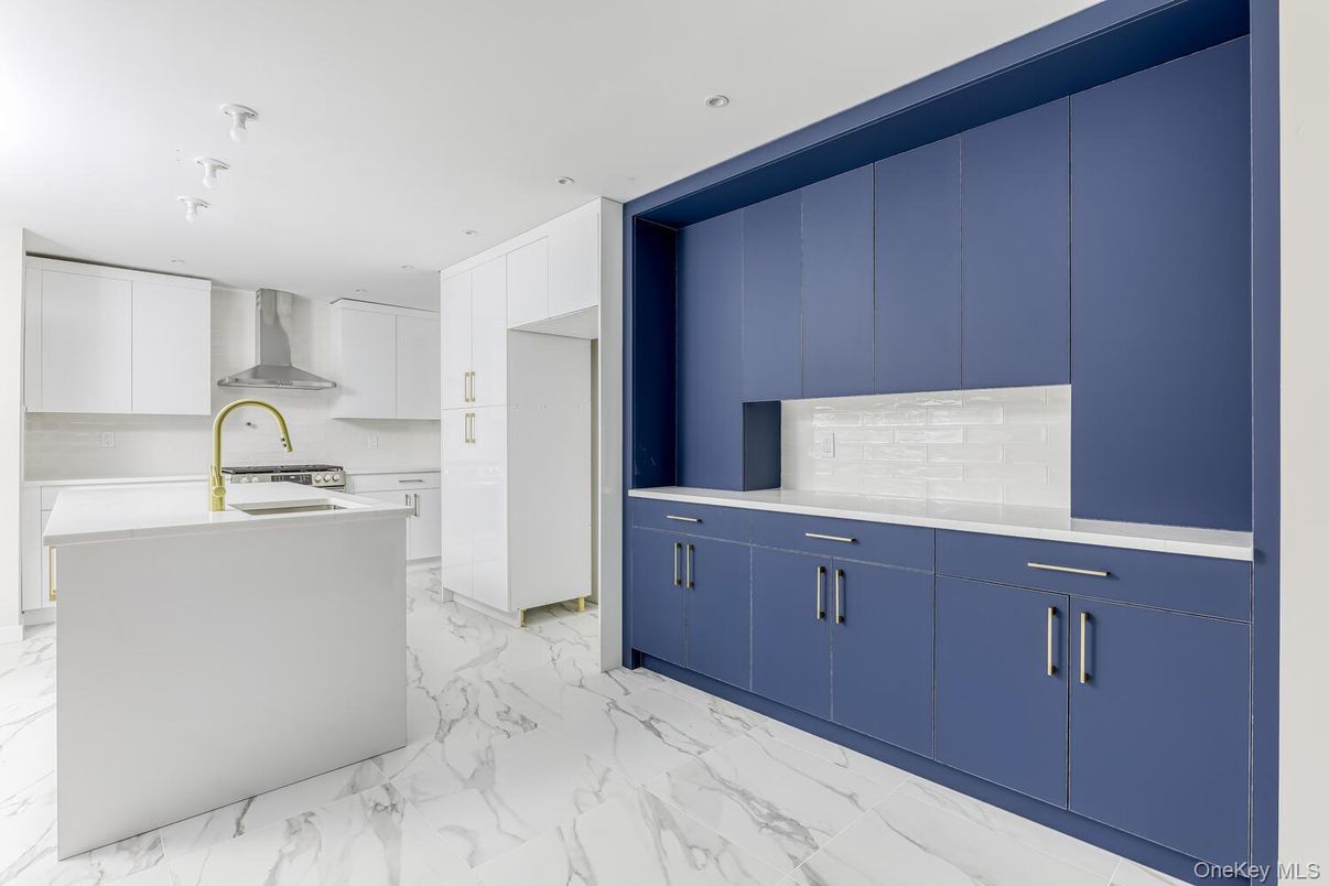 Interior, Kitchen, Marble, Recessed Lighting