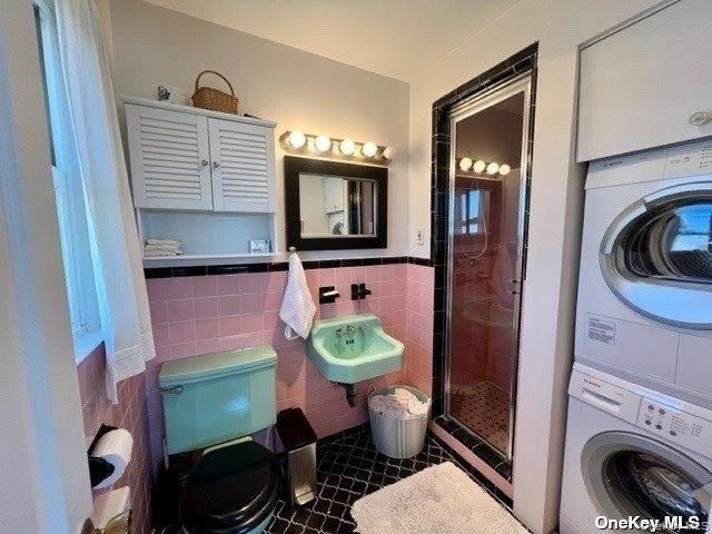 Bathroom, Glass Shower, Interior, Washer