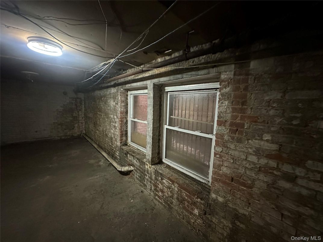 Empty room, Interior, Stone Walls