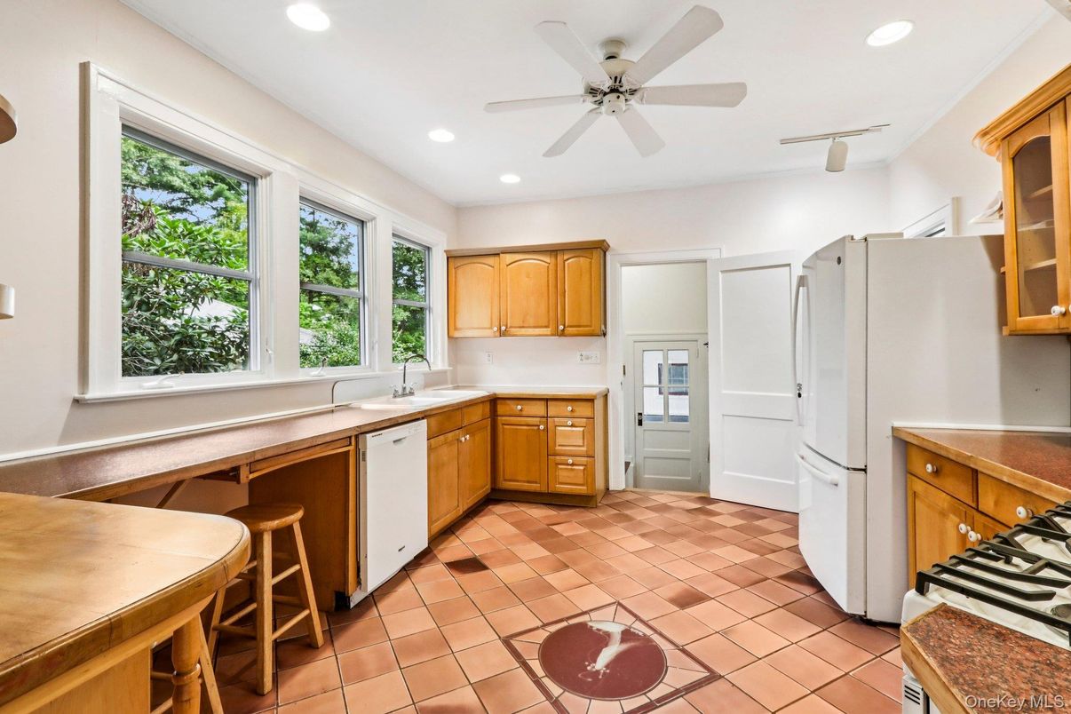 Interior, Kitchen, Recessed Lighting