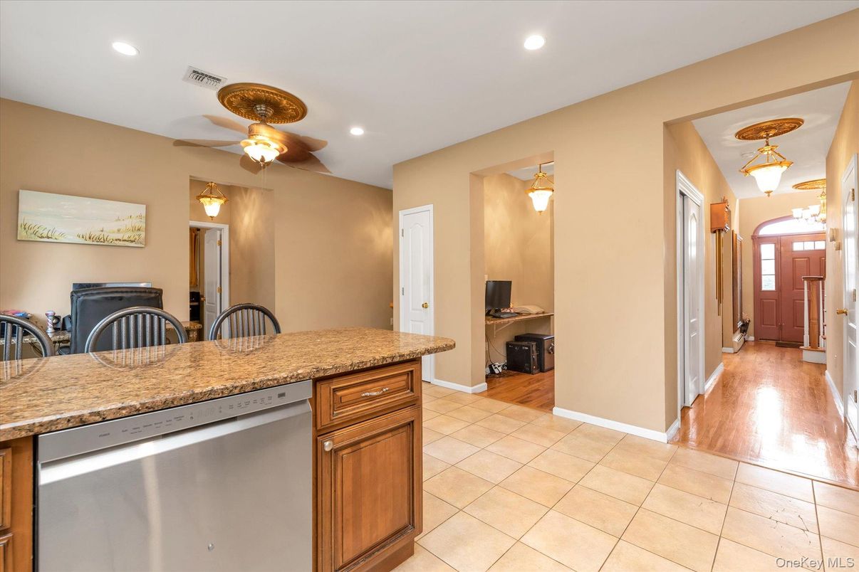 Interior, Kitchen, Recessed Lighting, Wood Texture Flooring