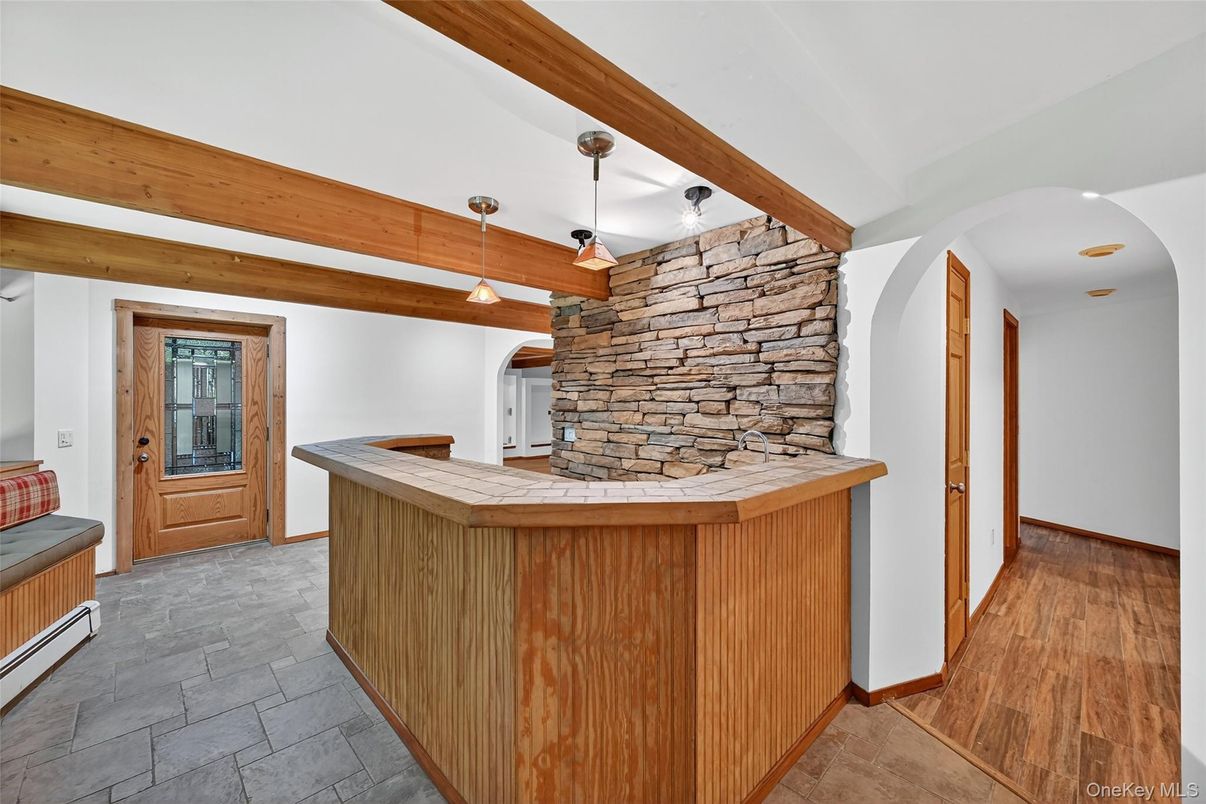 Interior, Pendant Lights, Stone Walls, Wood Texture Flooring