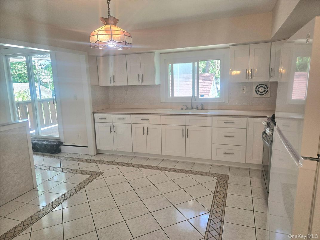 Interior, Kitchen, Pendant Lights