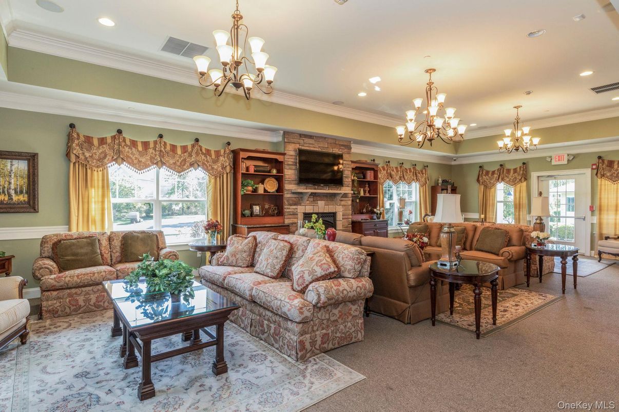 Chandelier, Fireplace, Interior, Living room, Recessed Lighting