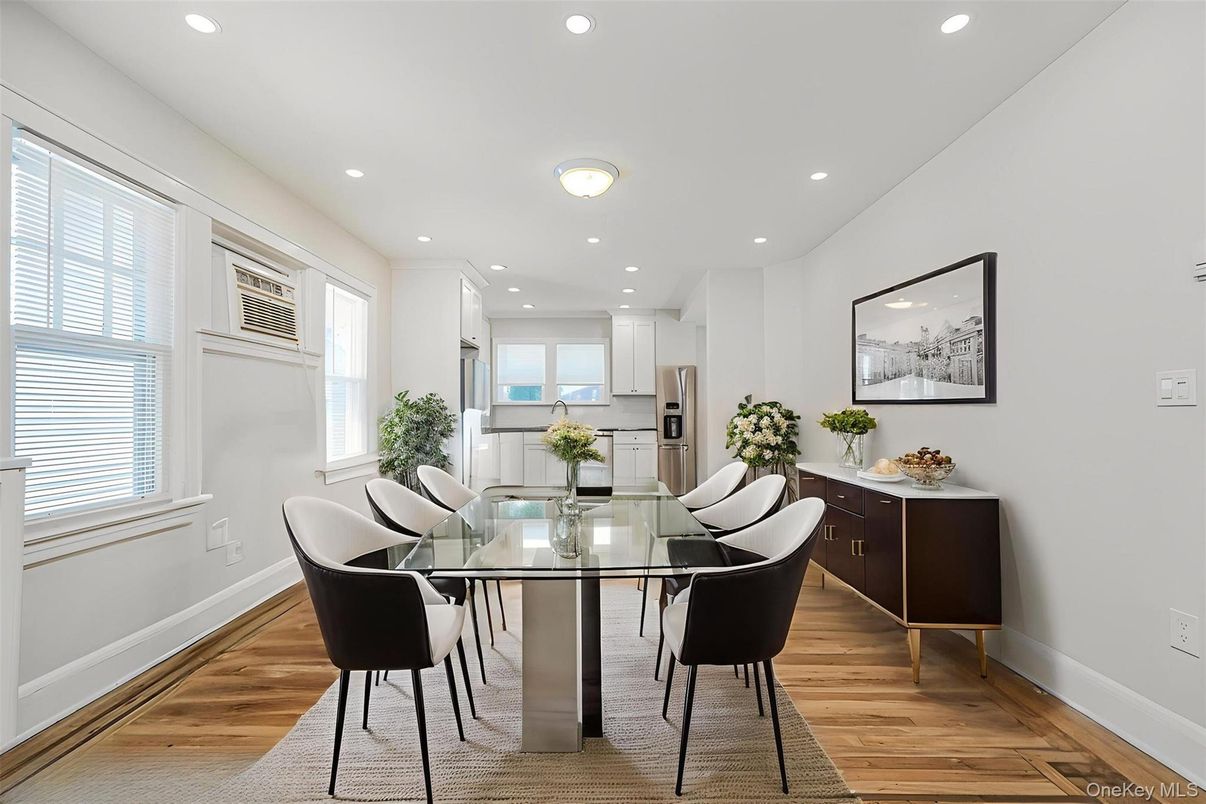 Dining room, Interior, Recessed Lighting, Wood Texture Flooring