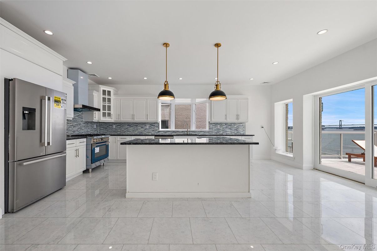 Interior, Kitchen, Marble, Pendant Lights, Recessed Lighting, Water