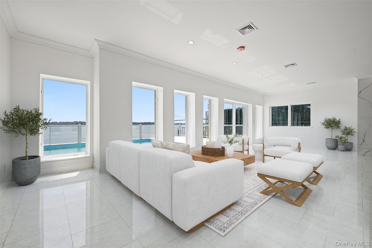 Interior, Living room, Recessed Lighting, Water
