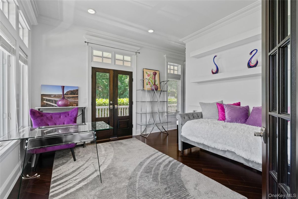 Bedroom, Home Office, Interior, Recessed Lighting, Wood Texture Flooring