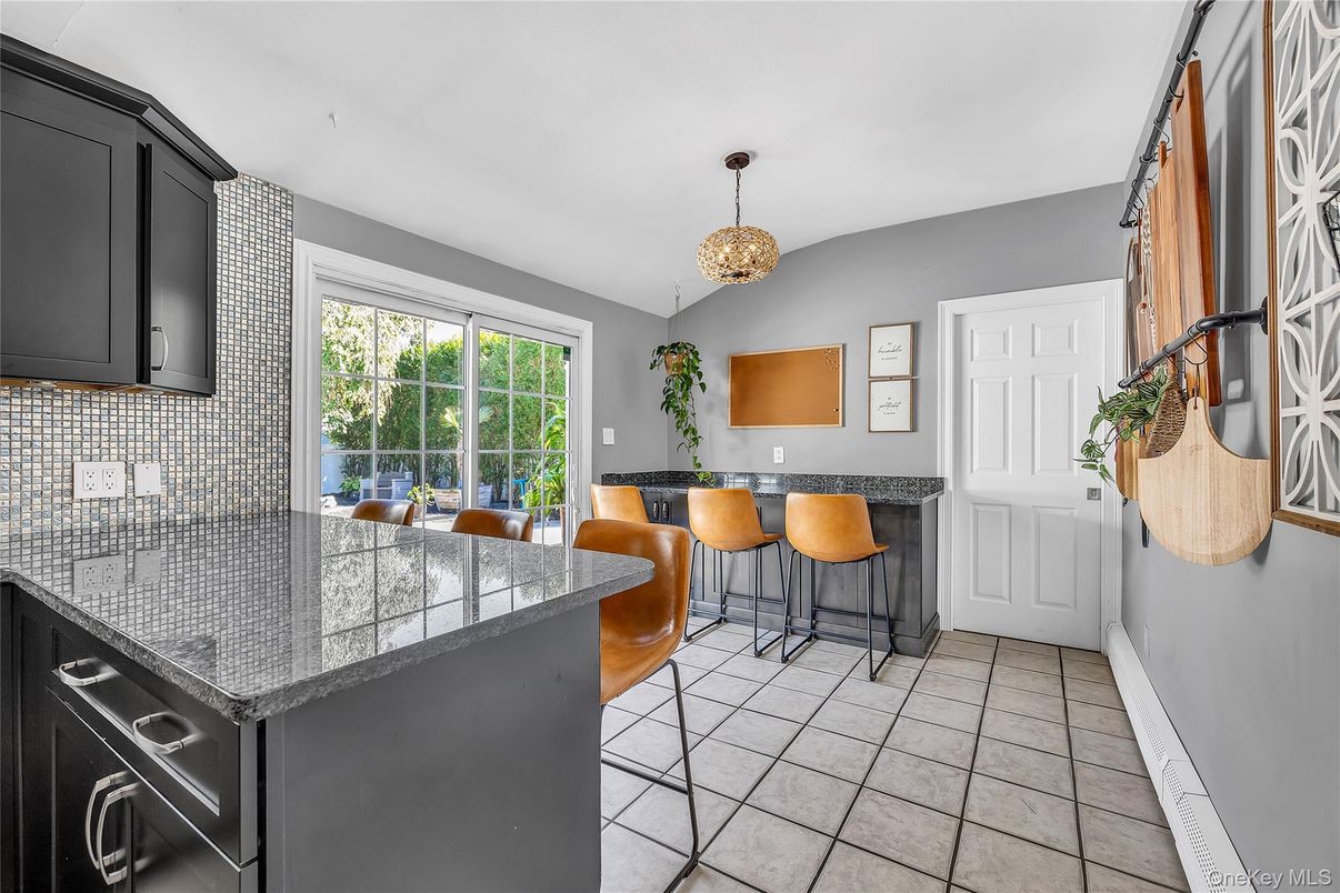 Interior, Kitchen, Pendant Lights