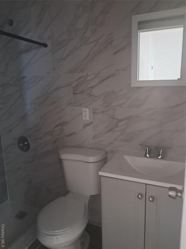 Bathroom, Interior, Marble Walls