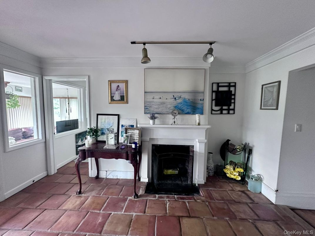 Fireplace, Interior