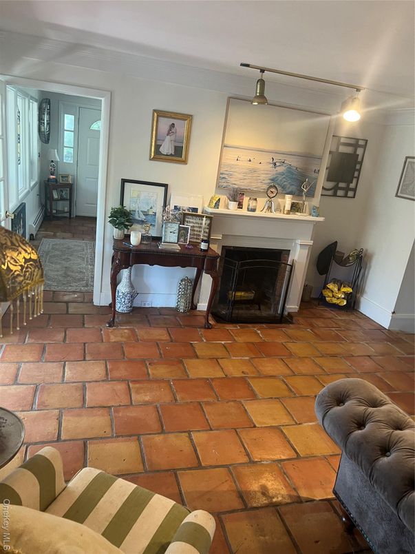 Fireplace, Interior
