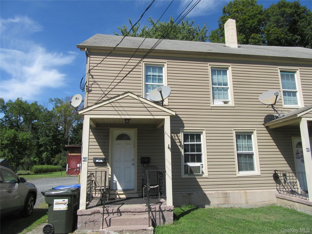 Exterior, Facade, Georgian