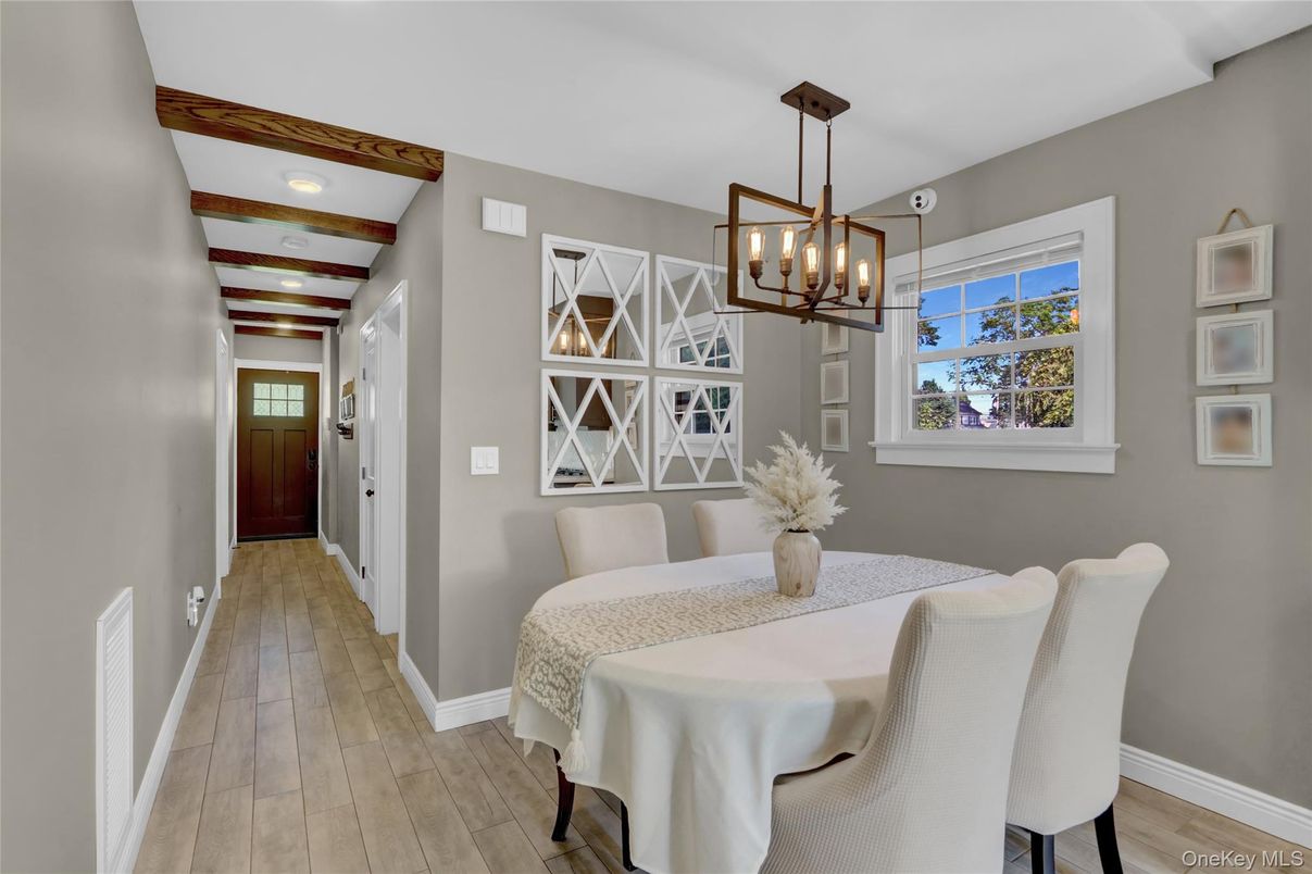Dining room, Interior, Pendant Lights, Recessed Lighting, Wooden Beams, Wood Texture Flooring