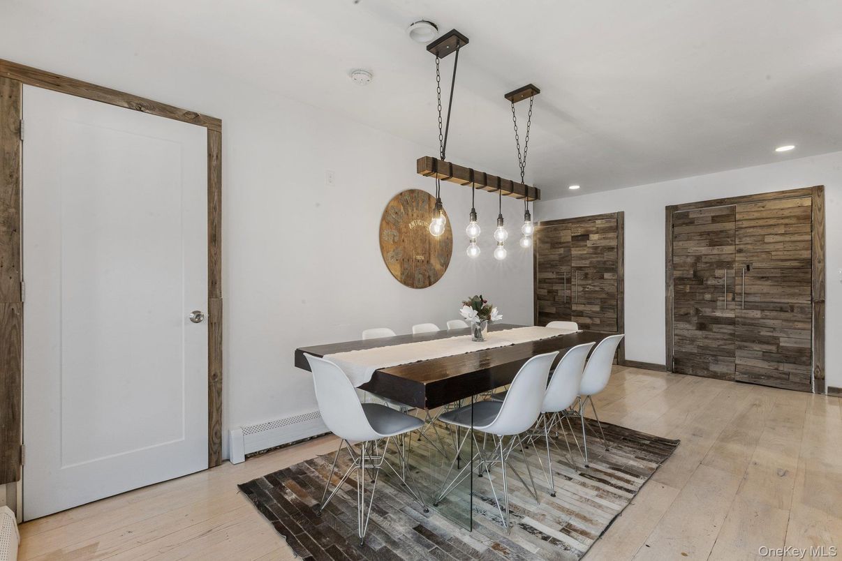 Dining room, Interior, Pendant Lights, Recessed Lighting, Wood Texture Flooring