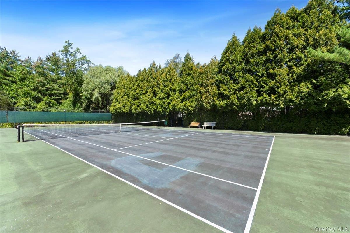 Exterior, Tennis Courts