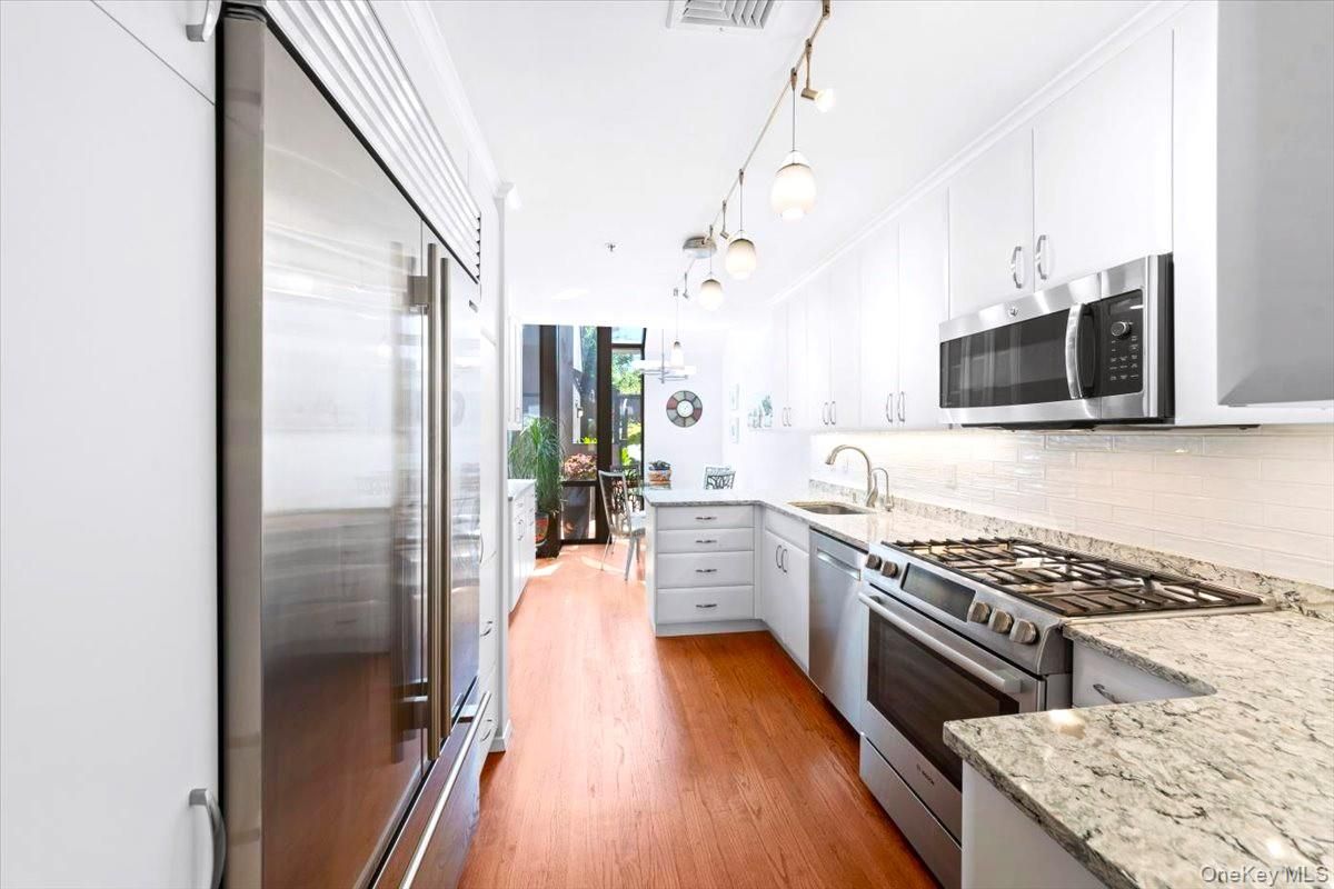 Interior, Kitchen, Pendant Lights, Stainless Steel Appliances, Wood Texture Flooring