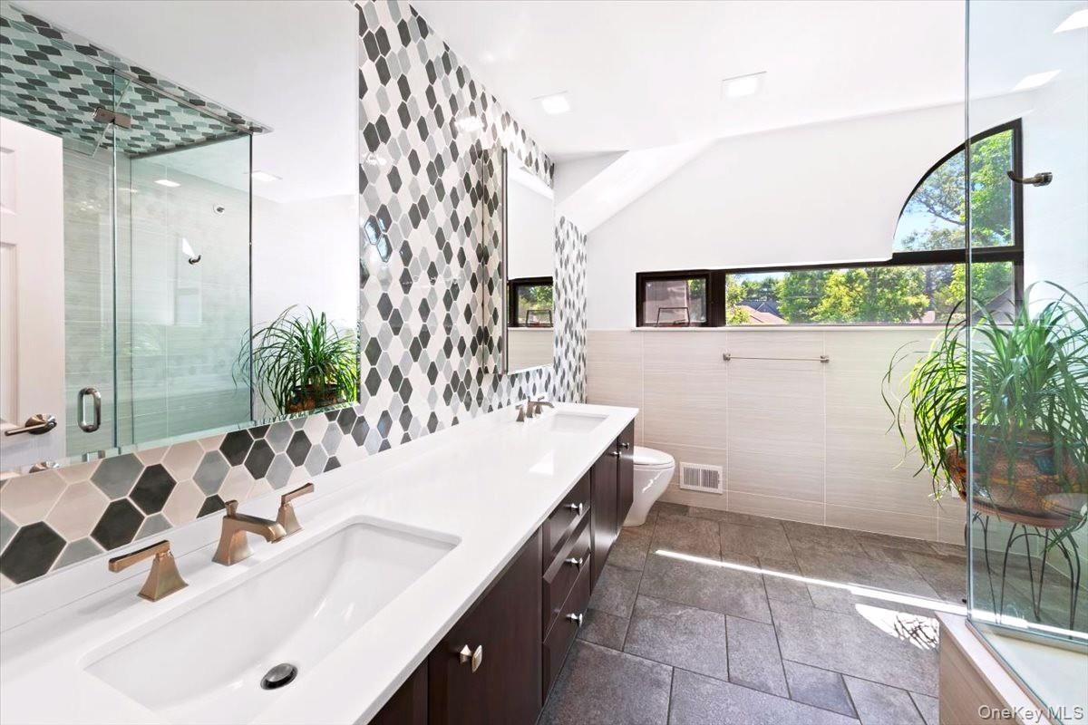 Bathroom, Dual Sink Vanities, Glass Shower, Interior, Recessed Lighting