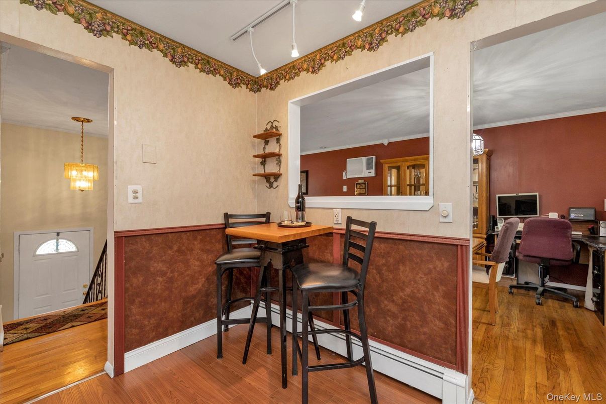 Home Office, Interior, Pendant Lights, Wood Texture Flooring