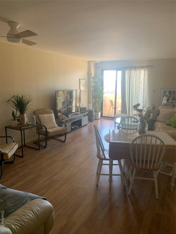 Dining room, Interior, Living room, Wood Texture Flooring