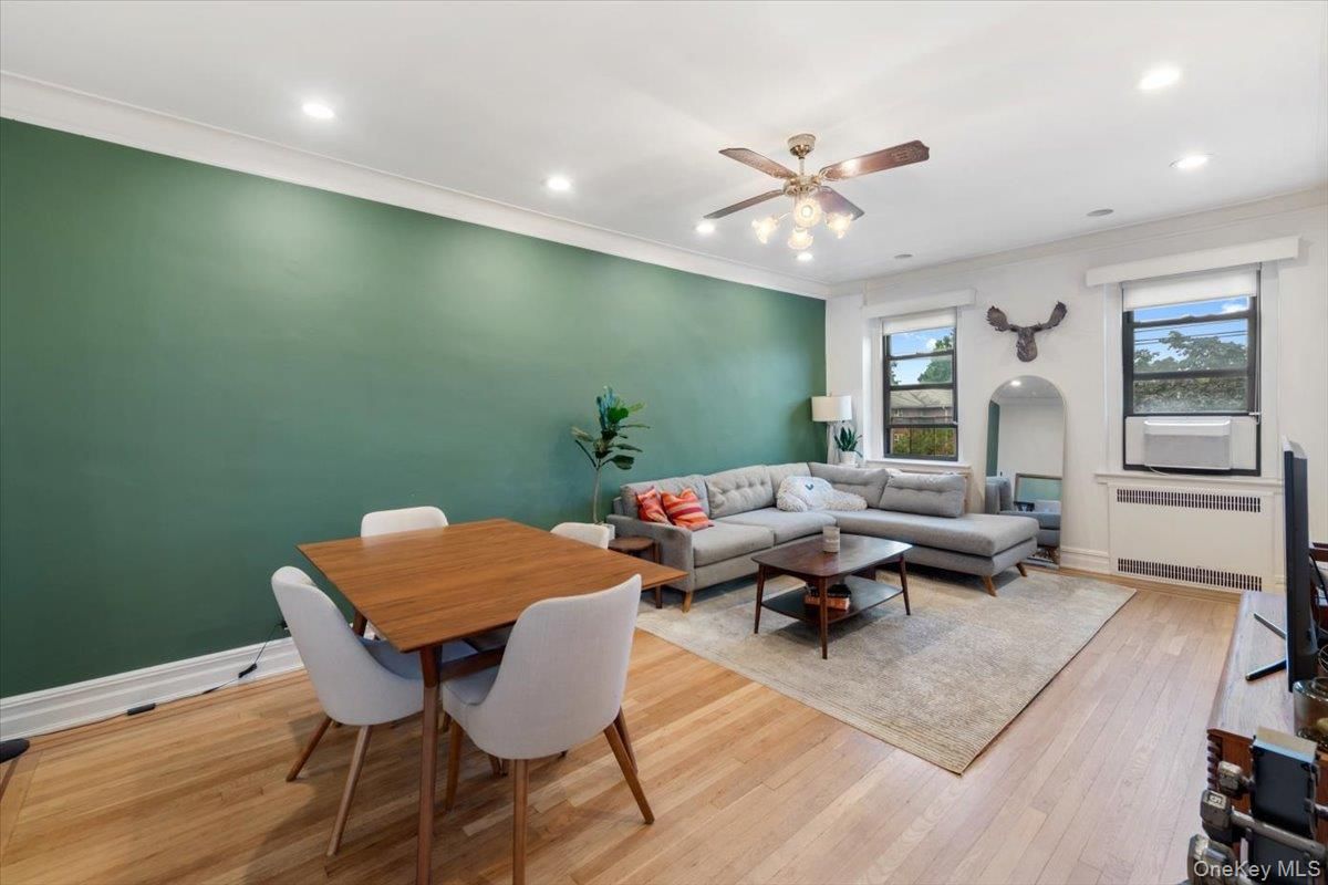 Dining room, Interior, Living room, Recessed Lighting, Wood Texture Flooring