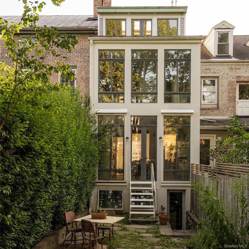 Exterior, Facade, Brick Facade, Brownstone