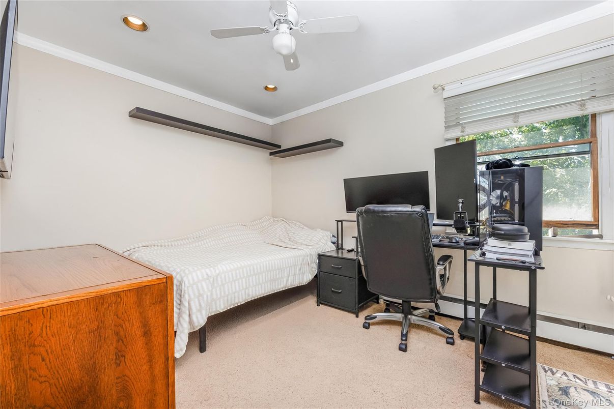 Bedroom, Home Office, Interior, Recessed Lighting