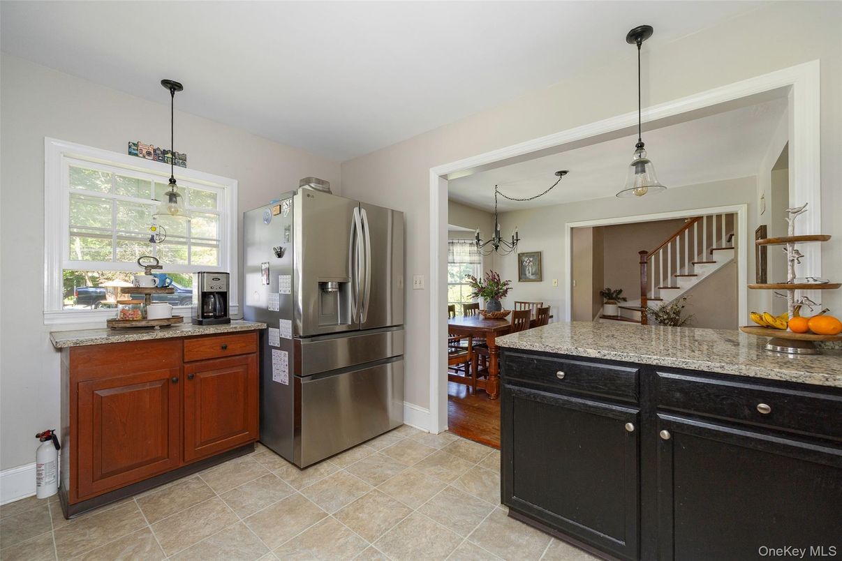 Dining room, Interior, Kitchen, Pendant Lights, Wood Texture Flooring
