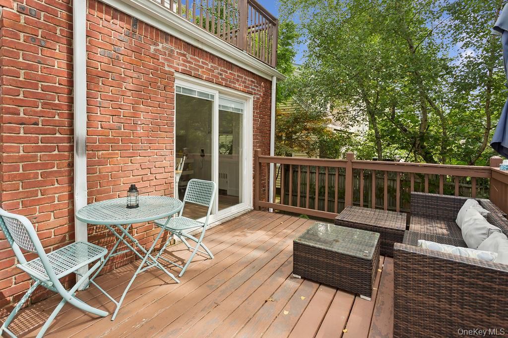 Exterior, Wood Texture Flooring
