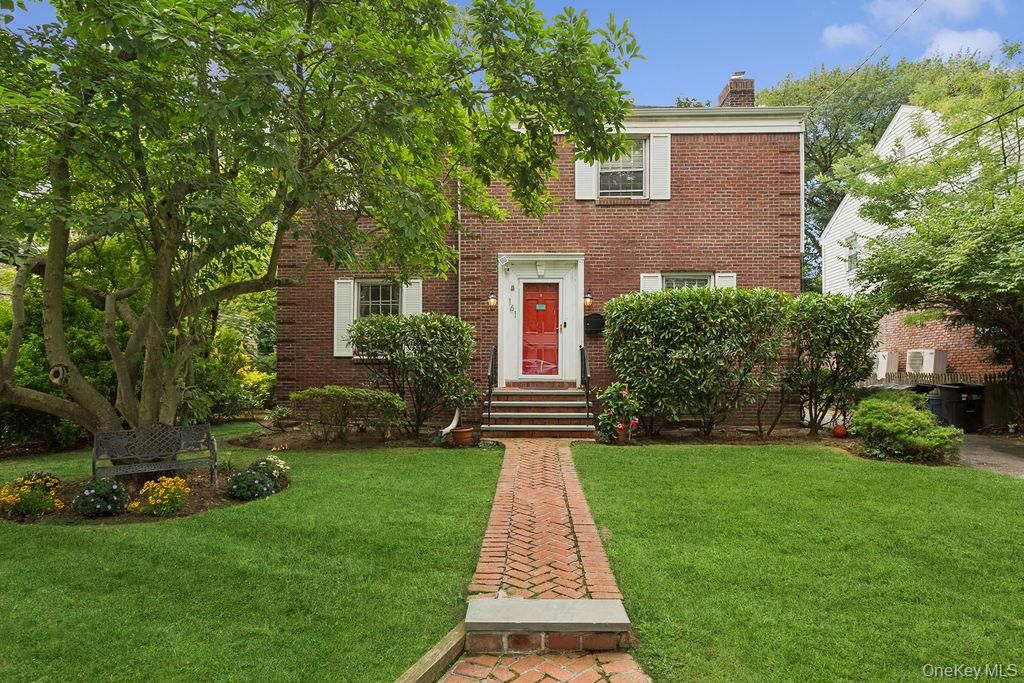 Exterior, Facade, Brick Facade, None