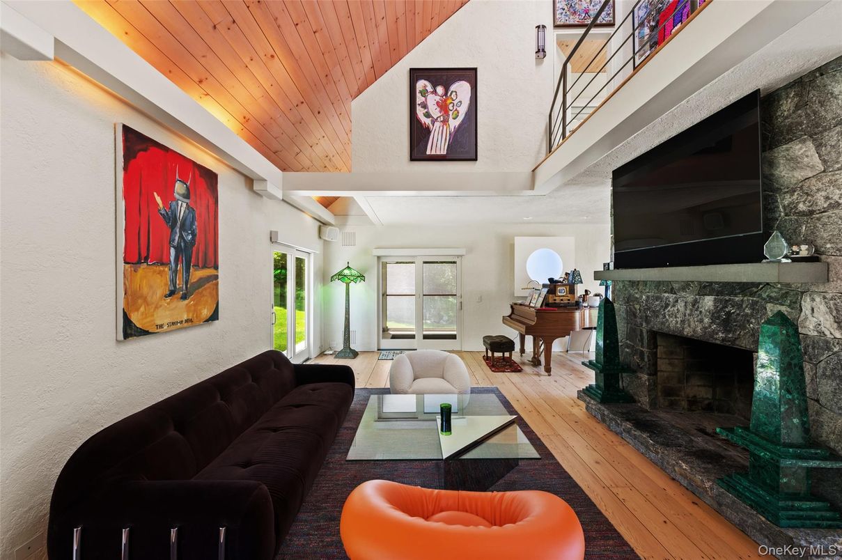 Fireplace, Interior, Living room, Piano, Wooden Ceilings, Wood Texture Flooring