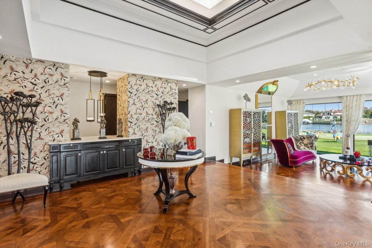 Interior, Pendant Lights, Recessed Lighting, Water, Wood Texture Flooring